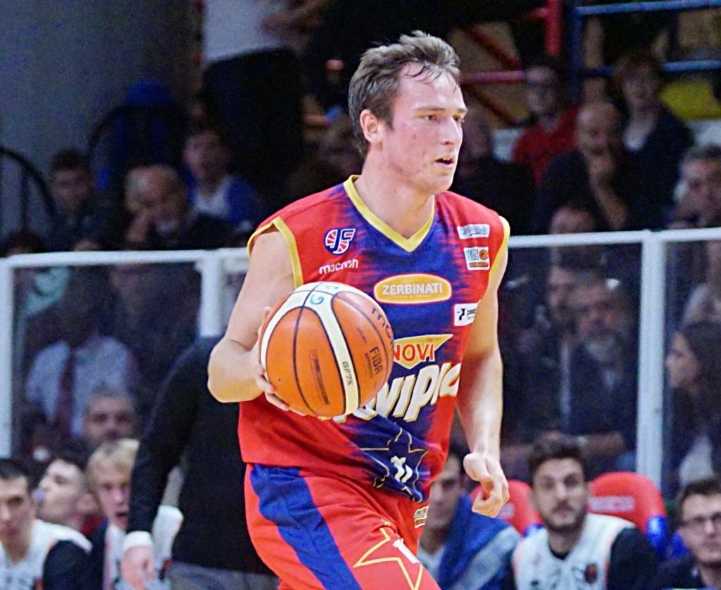 Alla Novipiù non riesce la rimonta. Al PalaEstra vince la MensSana 107-98